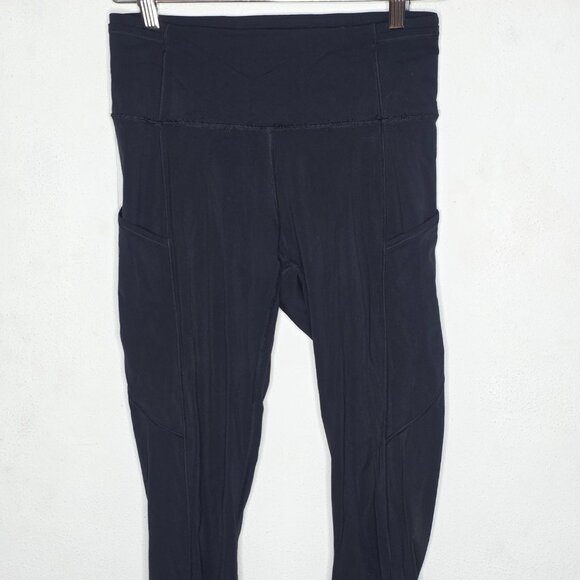 Lululemon Fast Free 7/8 Tight II black Non-Reflective Size 6 Inseam 25" - Picture 3 of 6